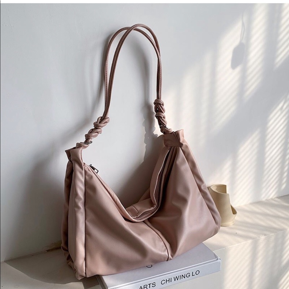Casual Shoulder Large Capacity Hand Bag - Picture 1 of 8